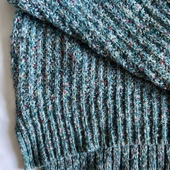 Teal Tweed Turtleneck by Urban Outfitters - Picture 3 of 6